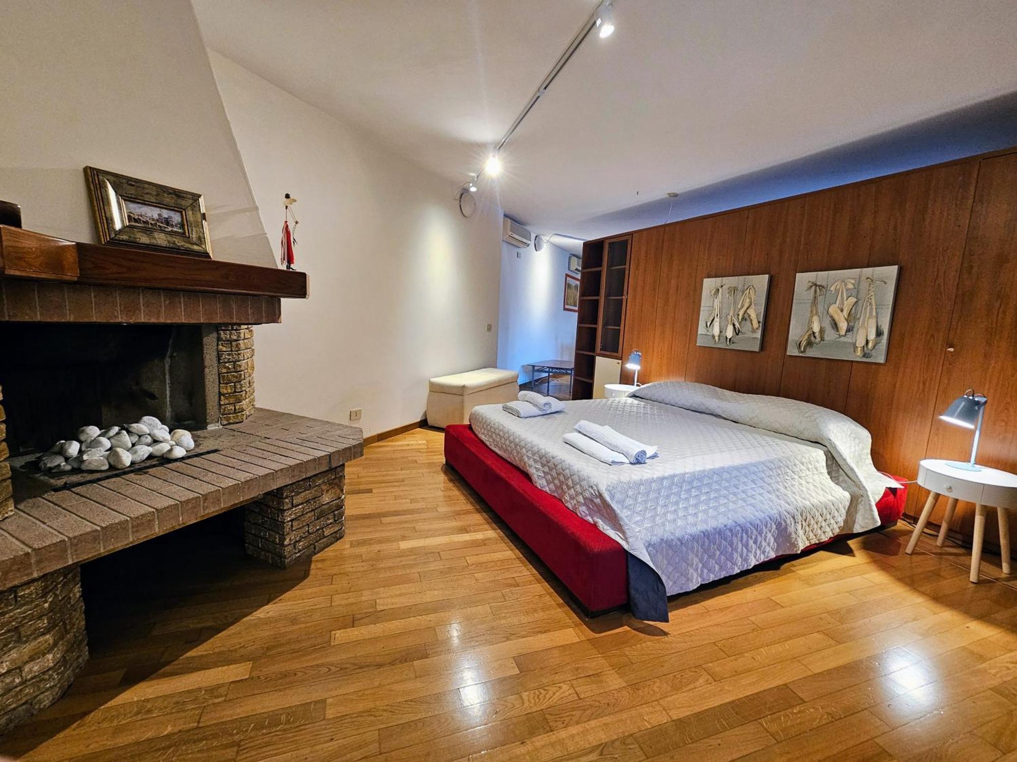 Ciaobari Apartment - Elegant 4 Bedrooms In The Heart Of Old Town Exteriör bild